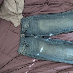 SO Low Rise Flare Jeans Light Wash
